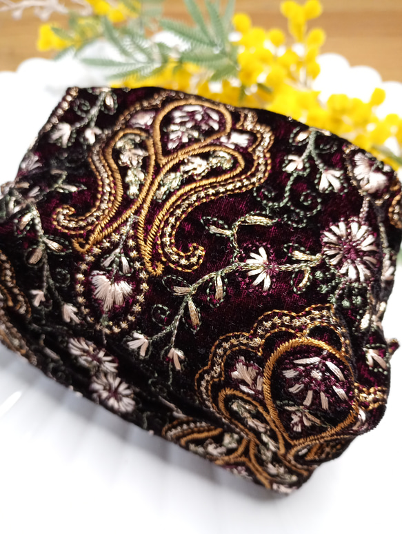 【20㌢】魅せたいインド刺繍のBOXポーチ　ベルベット　コスメポーチ　プレゼント　ギフト　誕生日　母の日　社会人　還暦 5枚目の画像