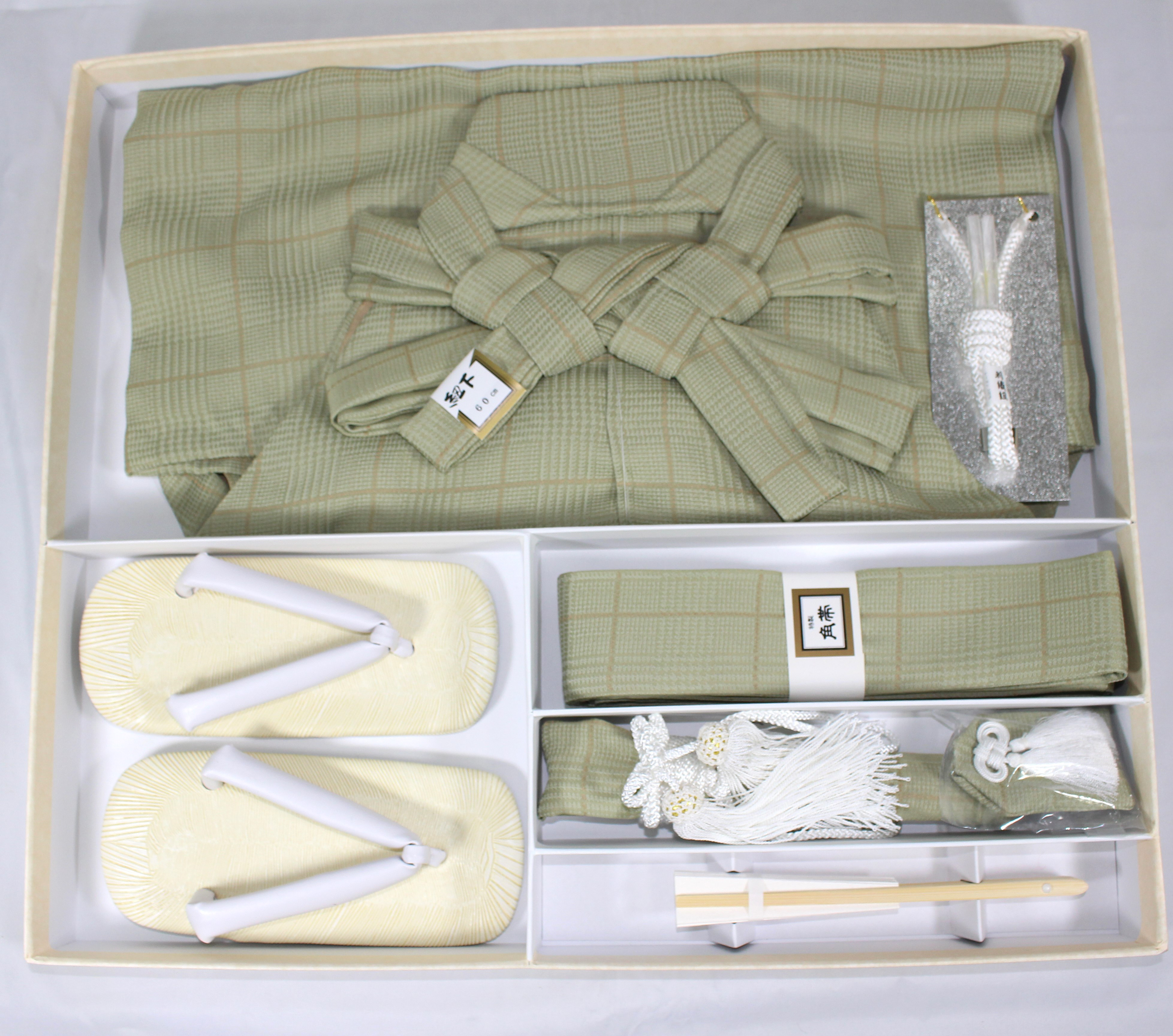 男児袴セット　5歳用　紐下60cm 12,000円