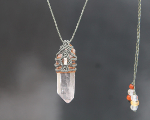 ヒマラヤ水晶 ルチルクォーツ ＊ マクラメペンダント ネックレス 28 静かな水晶☆ルチルインガーデンクォーツ マクラメネックレス