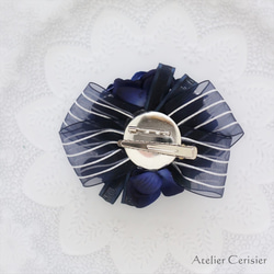 ラナンキュラス ローズ コサージュ ネイビー 2WAY ダブルピン #106【卒業式 入学式 セレモニー】 7枚目の画像