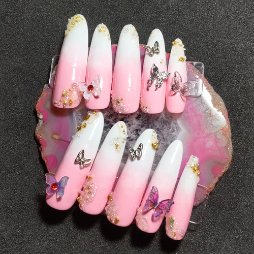ネイルチップ：つけ爪：ロング：長め：蝶：ピンク ネイルチップ