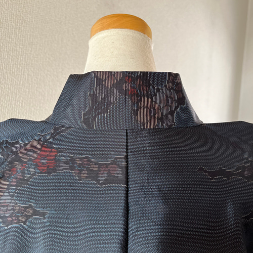 大島紬 着物リメイク作務衣 三色花柄 お洒落上着 やまと誂えお着物