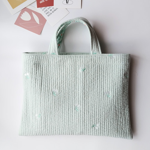 レッスンバッグ ミントグリーンさくらんぼ刺繍 入園入学 ヌビバッグ