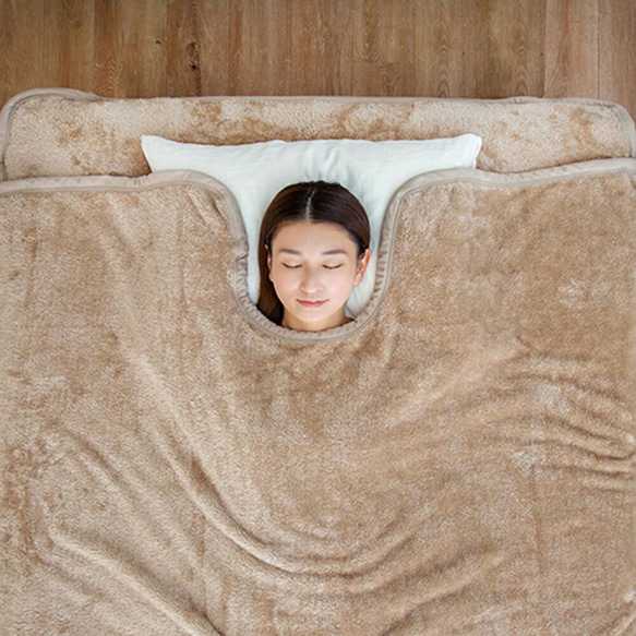 あったかフランネル 毛布 / 敷きパッド / ブランケット / 肩当て 4点セット 4枚目の画像