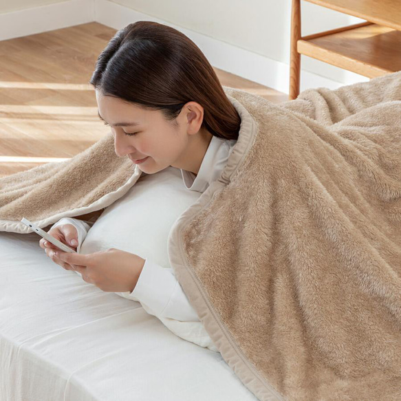 あったかフランネル 毛布 / 敷きパッド / ブランケット / 肩当て 4点セット 5枚目の画像