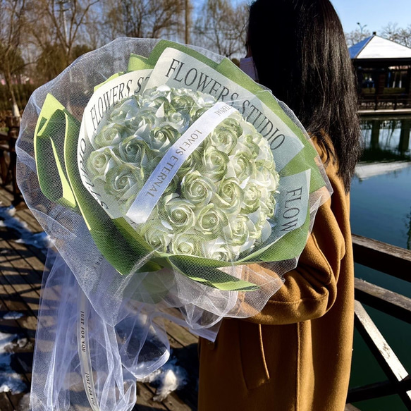 52本/33本/19ソープフラワー 人気 卒業式 母の日 花束 き 造花 バラ ブーケ 石鹸 枯れない花 ブーケ 18枚目の画像