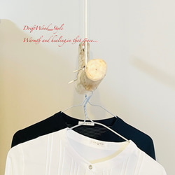 流木インテリア 1ｍサイズのシンプルな流木のハンガーラック 北欧 衣装掛け ハンギング 吊り下げ ハンガーポール N75 4枚目の画像