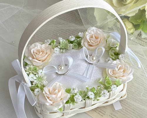 かご バスケット 小•横 エコクラフト リングガール リングピロー カゴ 結婚式 人気のオフホワイトのバラ♡ナチュラル♡グリーン♡リングボーイ