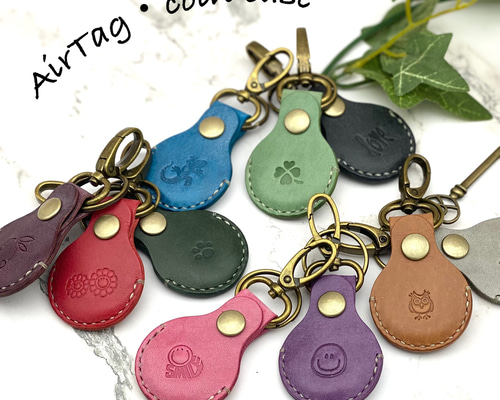 オーデマピゲ　レザーキーホルダー　 AirTag付き Audemars Piguet Genuine Blue leather Keyring with Apple AirTag