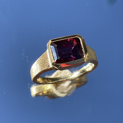 ガーネット 3.09ct ボリューミーなシグネットリング シルバーSV925