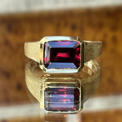 ガーネット 3.09ct ボリューミーなシグネットリング シルバーSV925