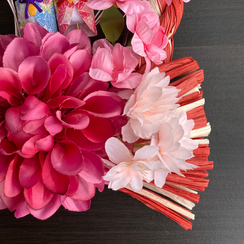 完成品【おひなさま／ひなまつり】赤色ラフィアのひな祭りリース 雛