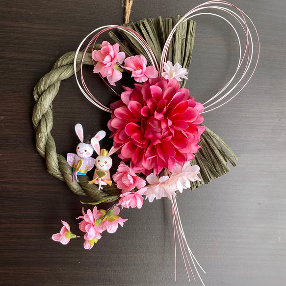 完成品【おひなさま／ひなまつり】ダークグリーンのラフィアのひな祭り