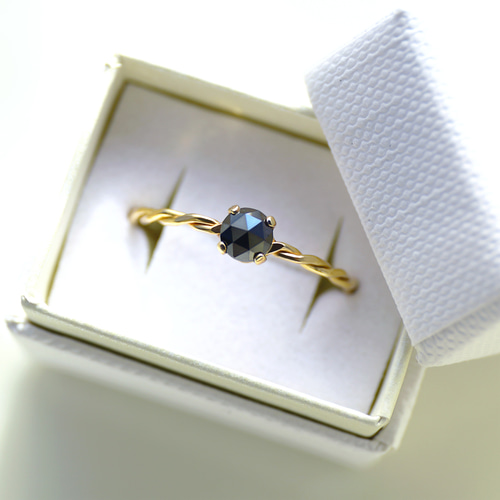 14kgf ブラックダイヤモンド ハーフインフィニティ リング 天然石