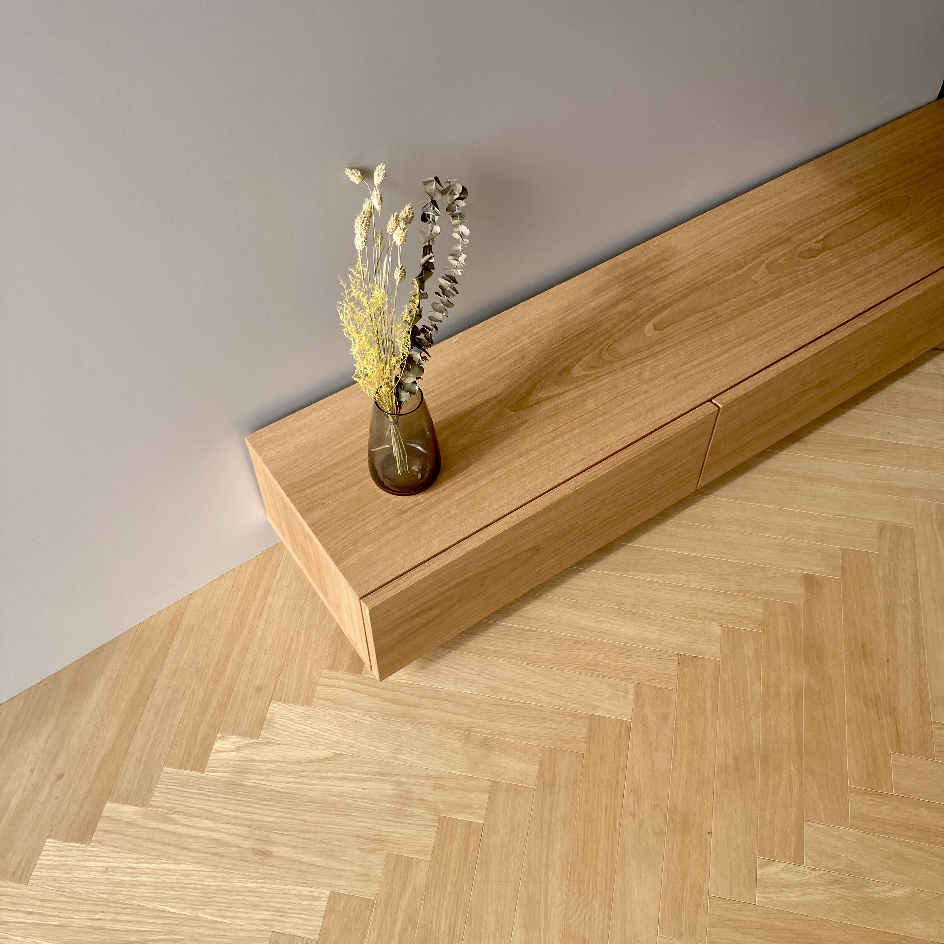 テレビボード　200cm  北欧　オーク　テレビ台　おしゃれ　無垢　突板　ローボード　台付き