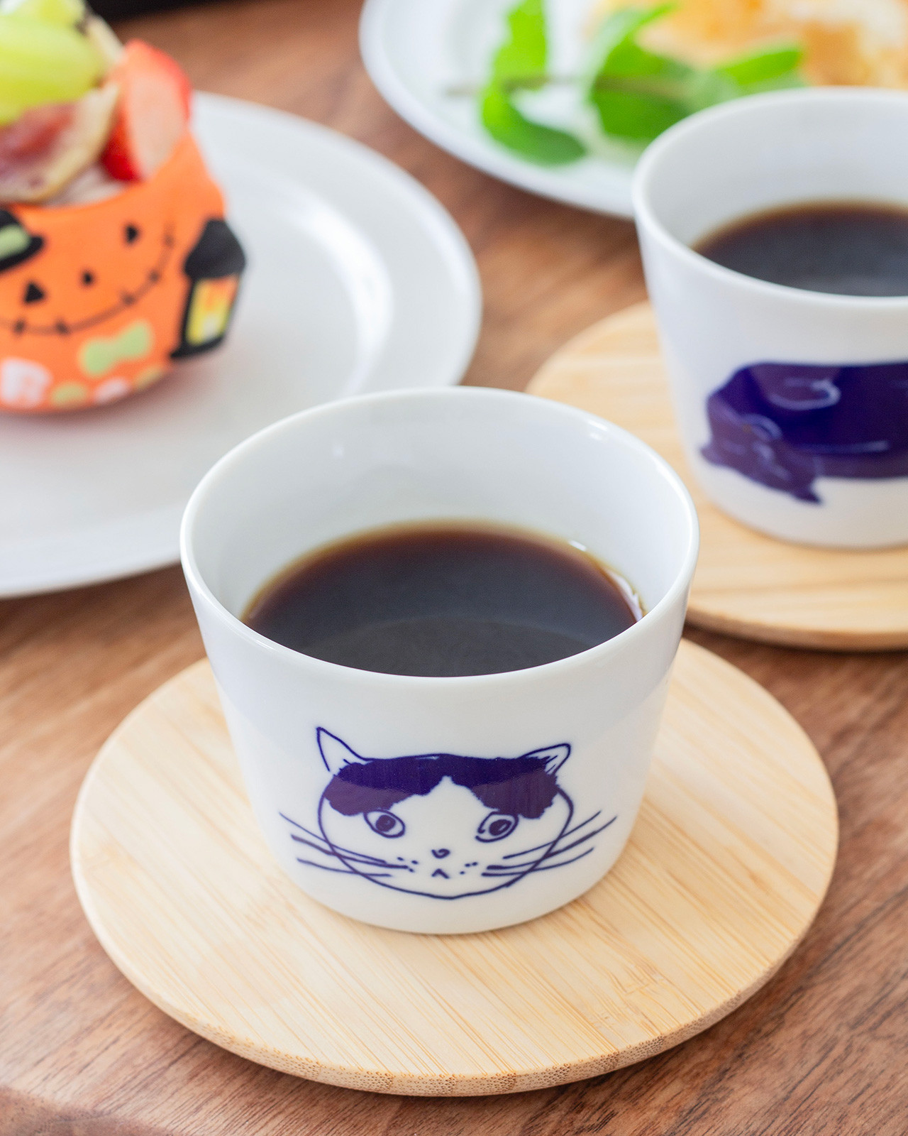 双寿園 猫シリーズそば猪口 ＜かおねこ＞蓋にもなる薬味皿付き 磁器製