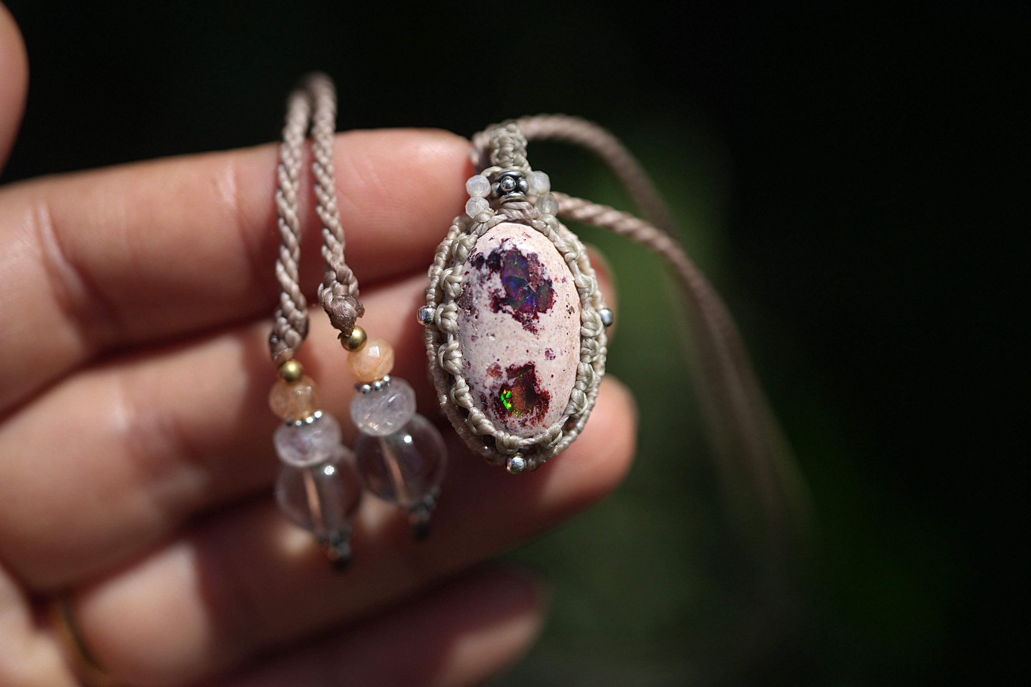 パワフル遊色効果★カンテラオパール マクラメネックレス1919