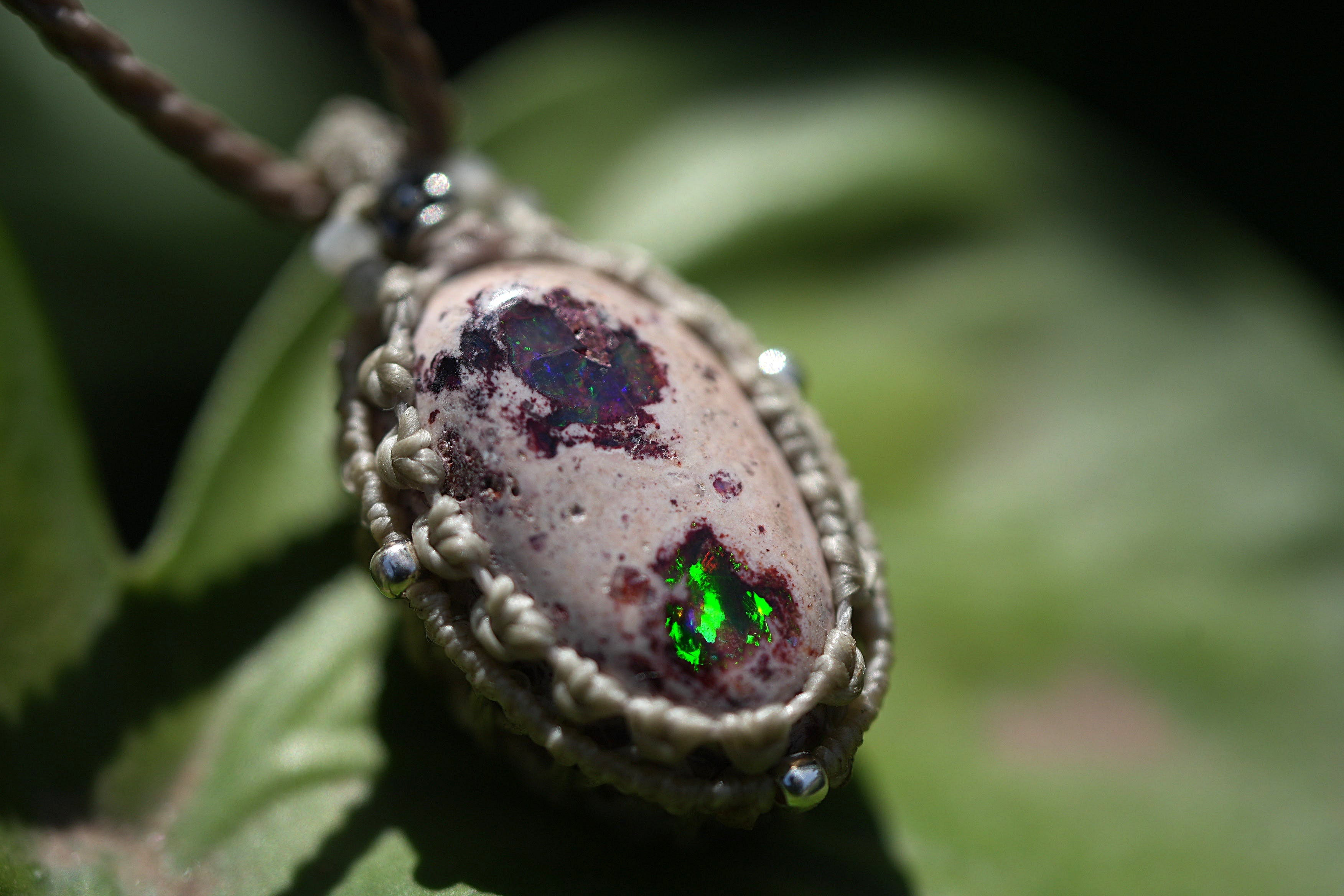 パワフル遊色効果★カンテラオパール マクラメネックレス1919