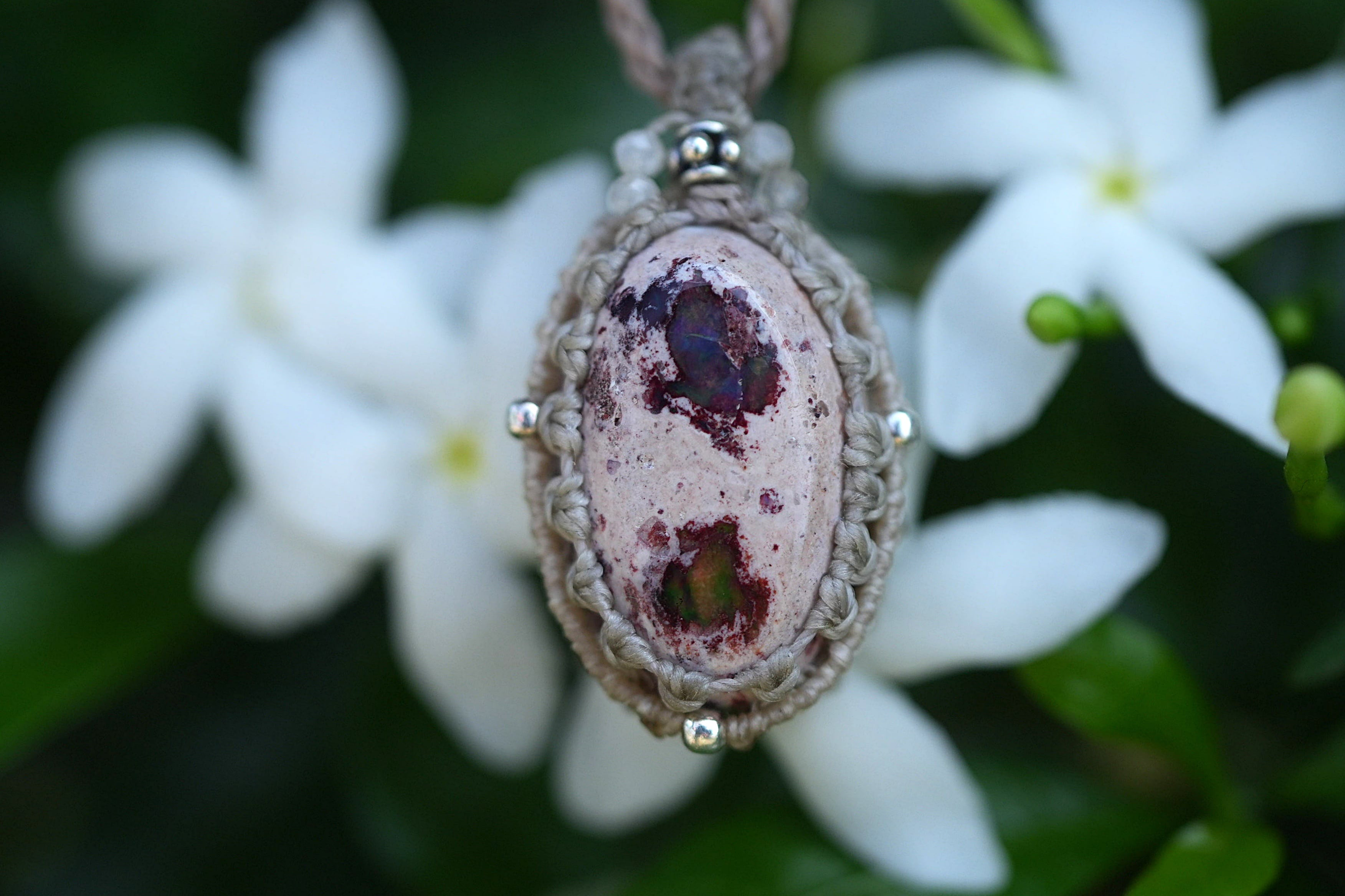 パワフル遊色効果★カンテラオパール マクラメネックレス1919