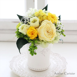 プリザーブドフラワー＜シャルロット SSサイズ＞イエロー バラ ミニアレンジ 【お祝い】 2枚目の画像