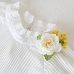 親子コーデ♪コンパクトコサージュ〈ミモザとローズ〉(透明ケース付き) 8枚目の画像