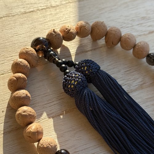 古い小粒の龍眼菩提樹ビーズ10個セット 古い小粒の龍眼菩提樹ビーズ10個セット 龍眼菩提樹の数珠 8mm-9.5mm