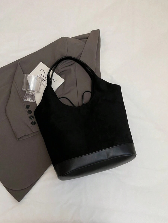 スエード生地 PUレザー デコレーション ショルダートートバッグ(レディース)、ビンテージファッション、大容量、リボン、 7枚目の画像