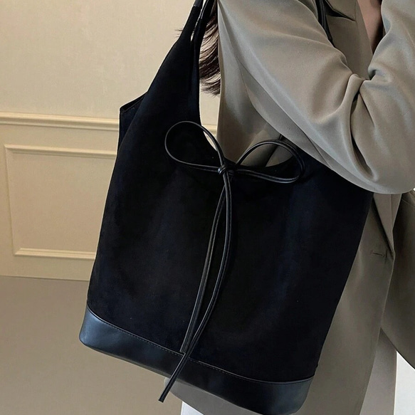 スエード生地 PUレザー デコレーション ショルダートートバッグ(レディース)、ビンテージファッション、大容量、リボン、 4枚目の画像