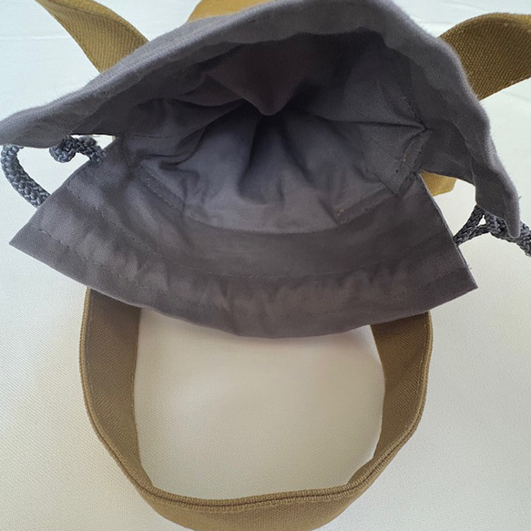 譜面台ケース（カーキ）〜持ち手付、肩紐付の譜面台バッグ〜　厚めキルト芯入りなので譜面台を守ってくれる♡ 14枚目の画像