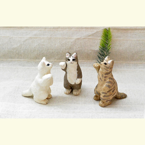 招き猫 オーブン陶芸 白猫 立ち姿・中腰スタイル ネコ・ねこ 招き猫 オーブン陶芸 白猫 立ち姿・中腰スタイル ネコ・ねこ