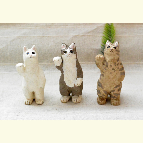 招き猫 オーブン陶芸 白猫 立ち姿・中腰スタイル ネコ・ねこ