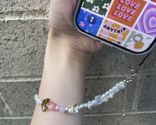 天然石使用】チューリップ×蝶々のビーズストラップ/ローズクォーツ