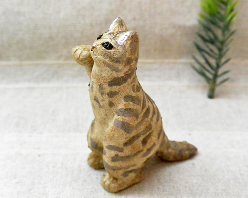 立ち招き猫　陶器 81oLXp3gd3L._UF350,350_QL80_.jpg