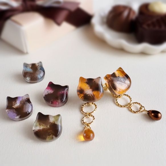 バレンタインショコラな猫ちゃん 2wayイヤリング/ピアス　【選べる5色】 1枚目の画像