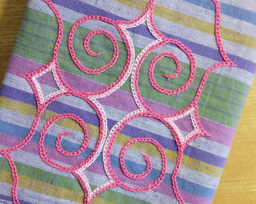 アイヌ文様刺繍】ブックカバー/文庫本サイズ ブックカバー