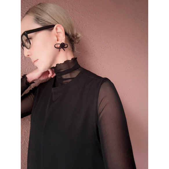 3色あり❤️M＆L❤️型崩れしにくい高収縮のメローシアートップス❤️大人モード❤️BLACK &IVORY＆BEIGE 11枚目の画像