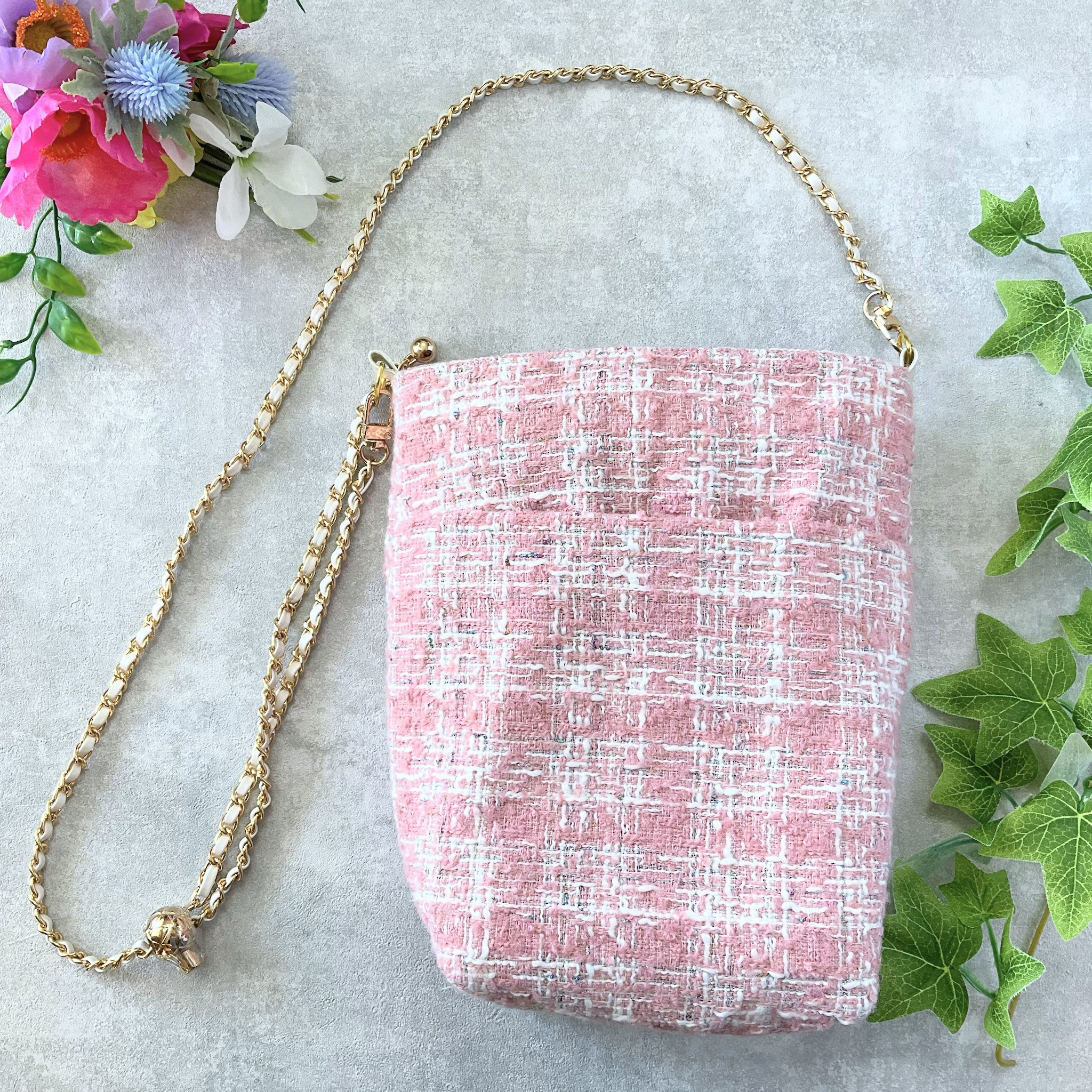 【お散歩ポシェット】Lサイズ　ツイード生地 ピンク ポシェット　スマホショルダー　紐長さ調整可能