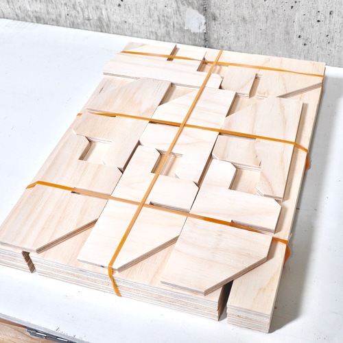 看板 卓上傾斜パネル長40/普通合板 POPパネル ポスタースタンド