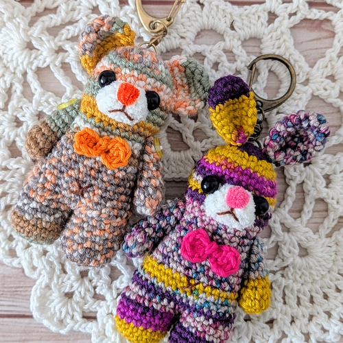 ブラウン系段染め糸のくまたんキーホルダー☆あみぐるみ☆編みぐるみ