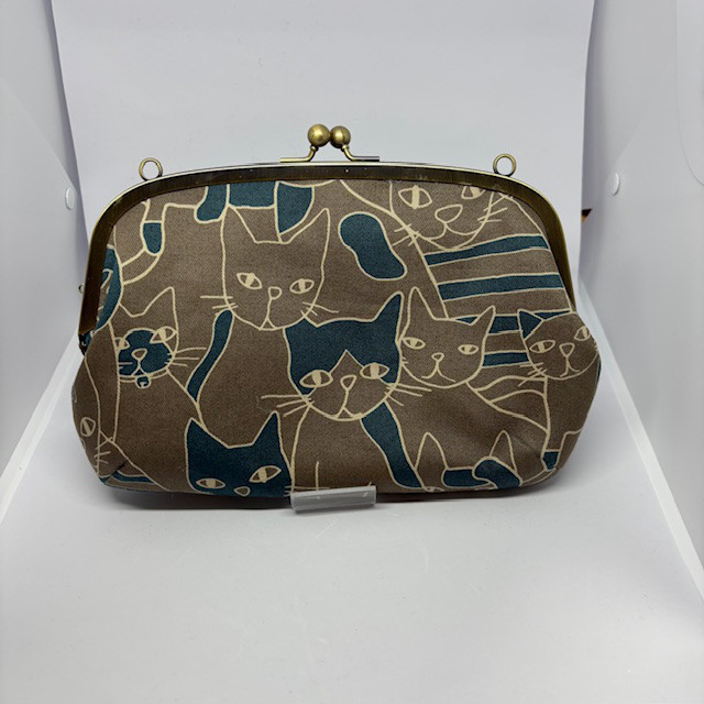 親子がま口　がま口財布　がま口バッグ　ネコ　猫だらけ　カモフラ