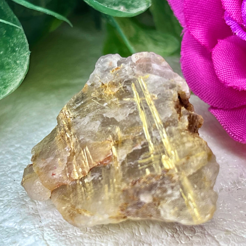 ✨キラッキラ✨ゴールドルチルインクォーツ 丸玉 天然石