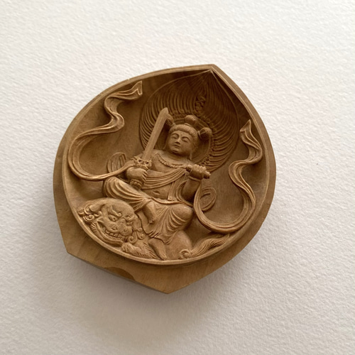 インド白檀の花びら型文殊菩薩の香合仏 彫刻 myougen 通販 18878558