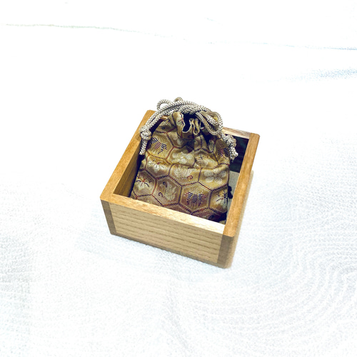香合　印度白檀　彫り物 香合 印度白檀 彫り物 - メルカリ