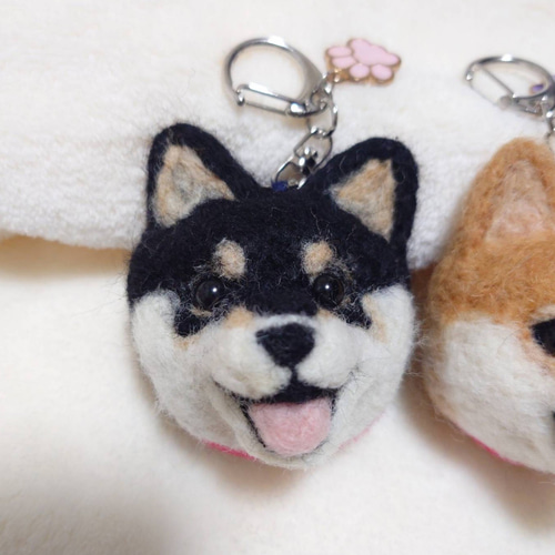 柴犬 羊毛 羊毛フェルト ハンドメイド 黒柴 キーホルダー 羊毛