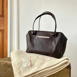 MARC BY MARC JACOBS ボストンバッグ ダークブラウン 深みある秋色。本革 スモールボストンバッグ／ダークブラウン｜大人の