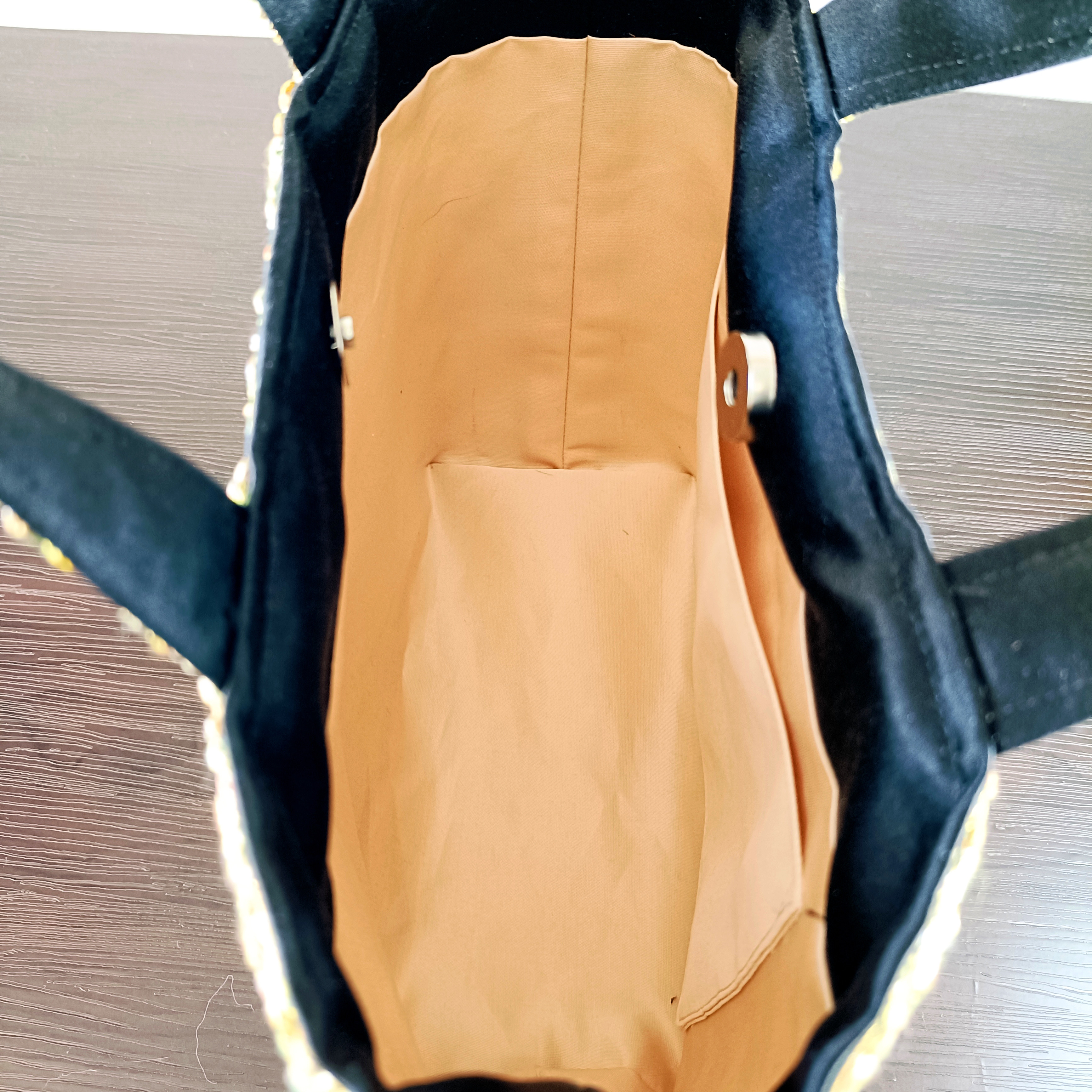 65 超レア!! 無月 刺繍 パーティバッグ 正絹 帯バッグ 着物 リメイク 日本製