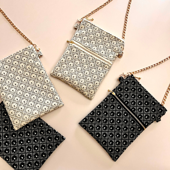 トレリスデイジーのポシェット　ジャガード生地　スマホポシェット　スマホポーチ　スマホショルダー 1枚目の画像