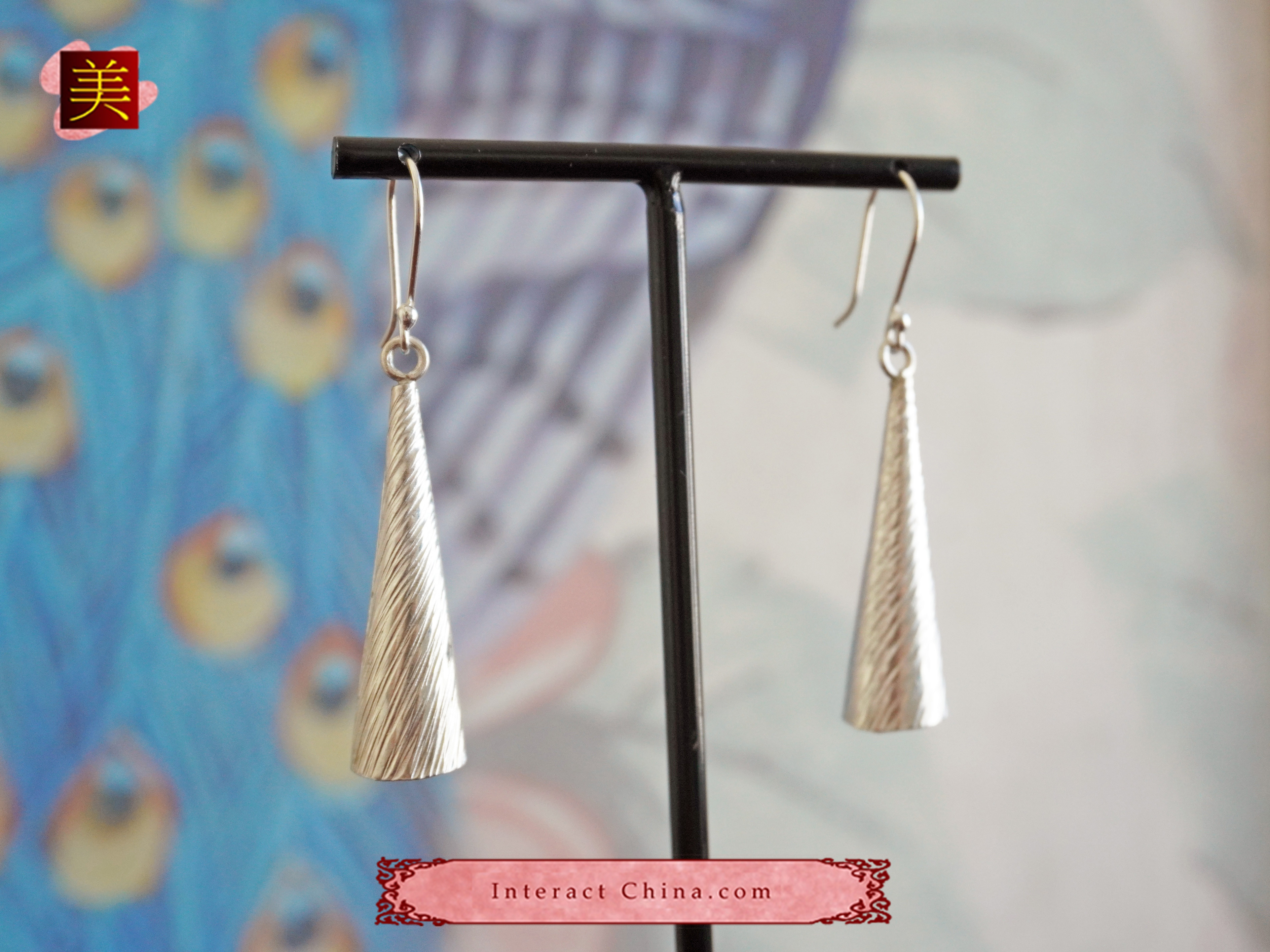 銀純度99％以上のピュアシルバージュエリーアート職人手作りのピアス＃177