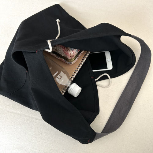 あずま袋風＊ワンハンドル＊ショルダーバッグ＊黒×ダークグレー