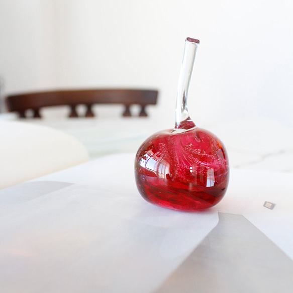 アンティーク　ガラスリングホルダーセット　クランベリーガラス glass cherry -wind- リングホルダー 一点物 さくらんぼ